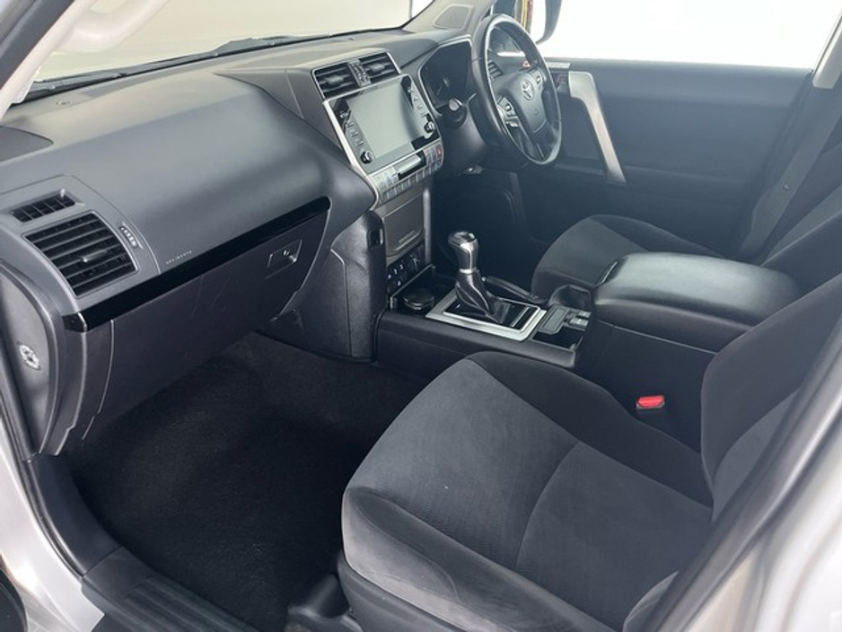 2023 Toyota Landcruiser LWB COMM AUTO €45,487