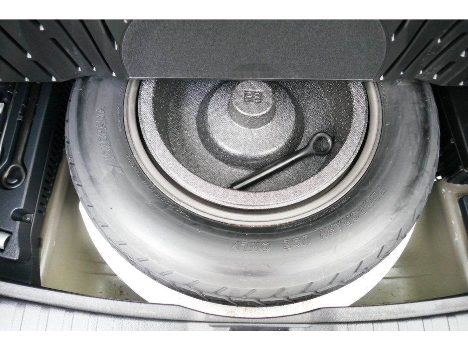 2021 Toyota Rav4 ACROSS 2.5 E FOUR 302PS PHEV €34,000