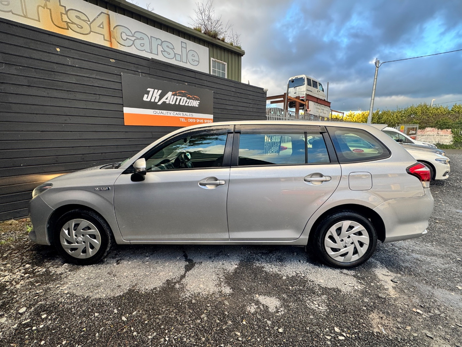 2018 Toyota Corolla - image 5