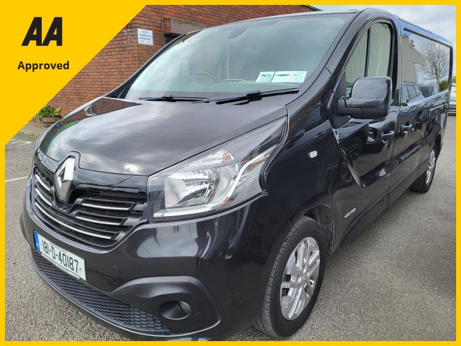 2018 Renault Trafic - image 12