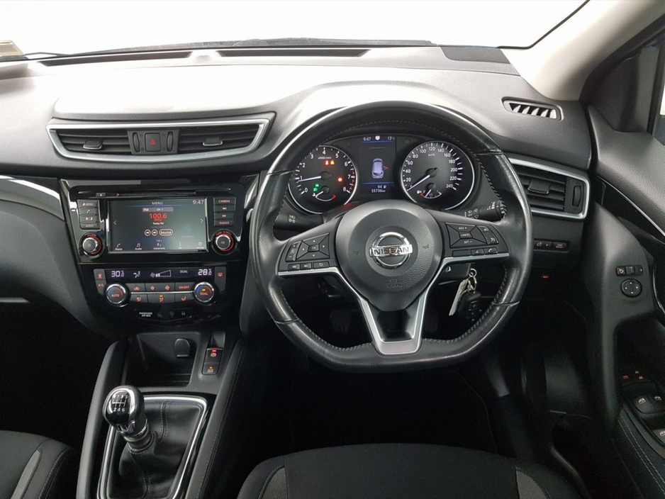 2021 Nissan Qashqai - image 3