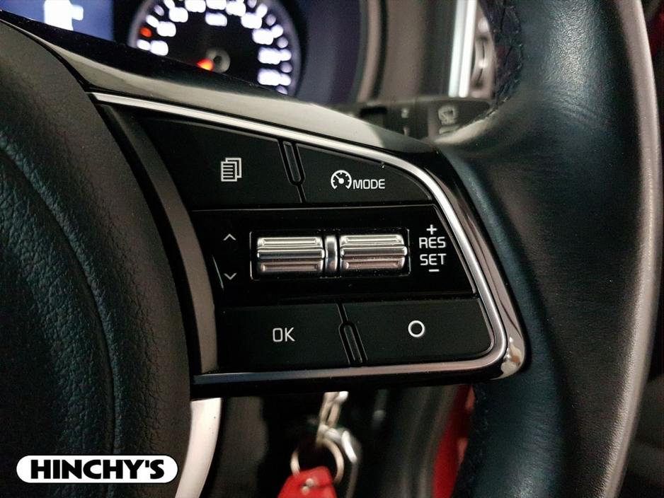 2022 Kia Sportage - image 18