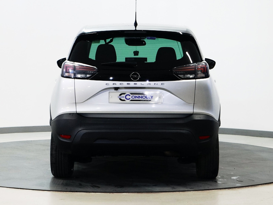 2023 Opel Crossland X - image 5