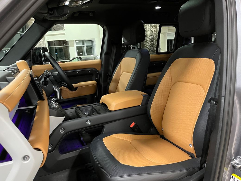 2023 Land Rover Defender - image 16