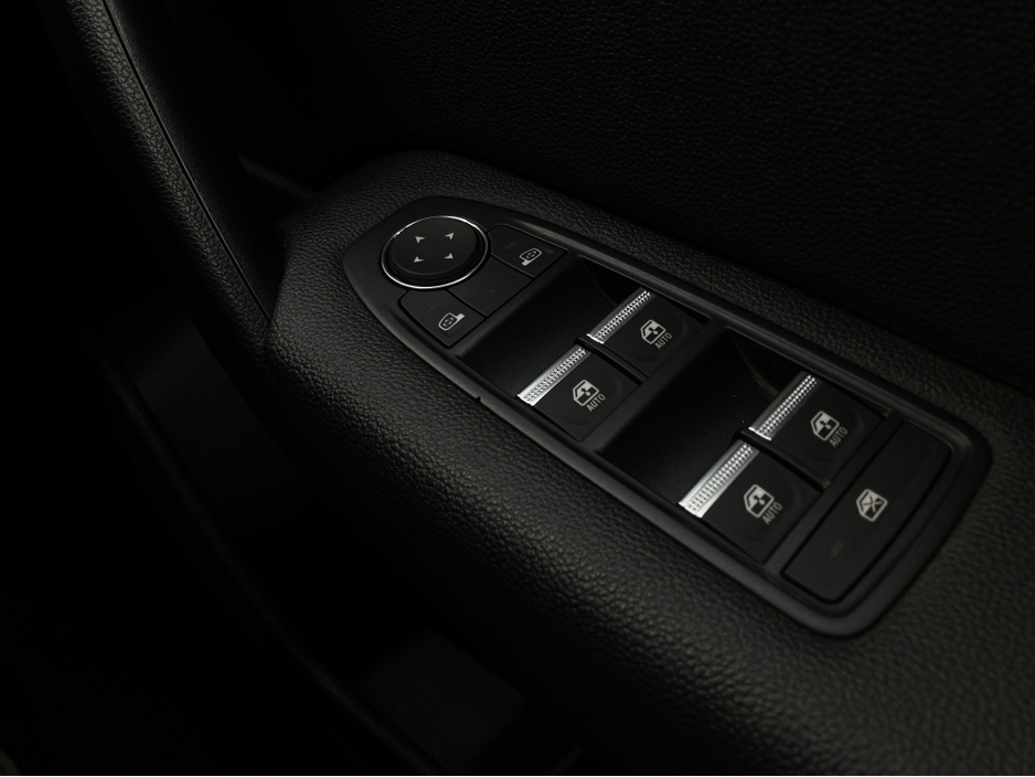 2023 Renault Captur TECHNO TCE 90 MY23 5DR €18,995