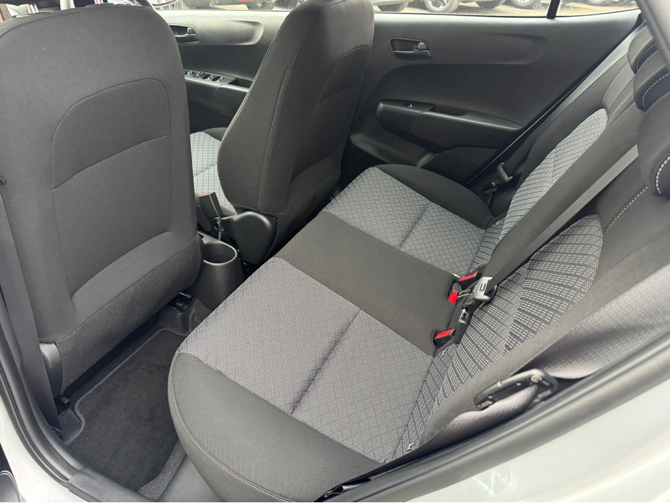 2026 Kia Picanto - image 17