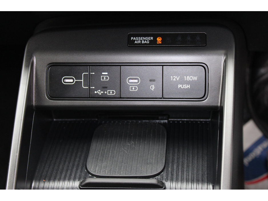 2025 Hyundai Kona 1.6 HYBRID Elegance Auto €36,950