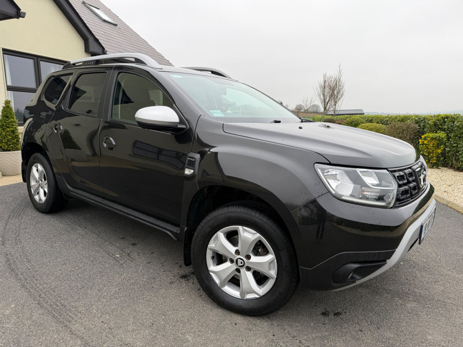 2019 Dacia Duster - image 6
