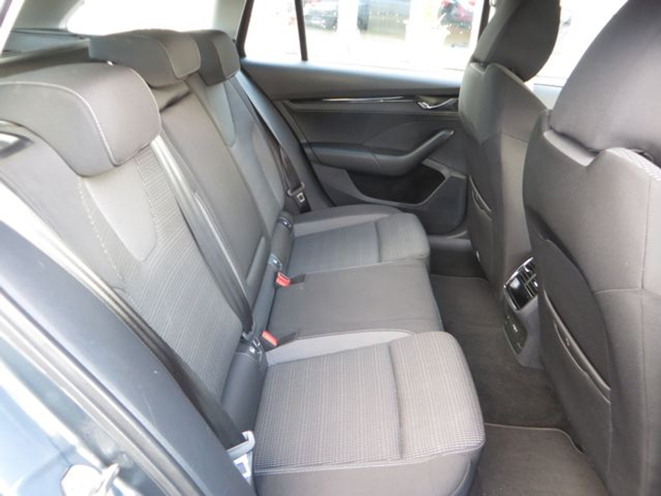 2021 Skoda Octavia AMB 2.0tdi 115HP 4DR €22,950