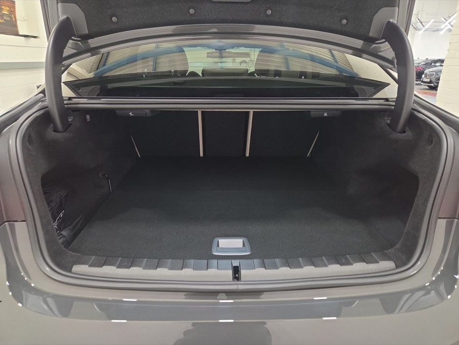 2026 BMW 3 Series 330e M Sport Saloon