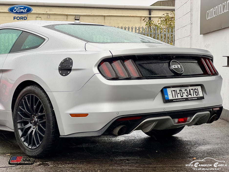 2017 Ford Mustang - image 10