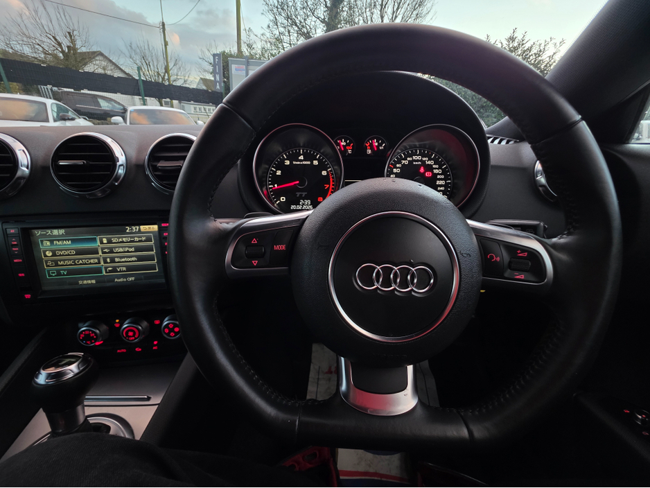 2012 Audi TT - image 20
