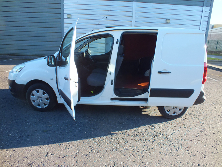 2012 Peugeot Partner 625 SE L1 HDI