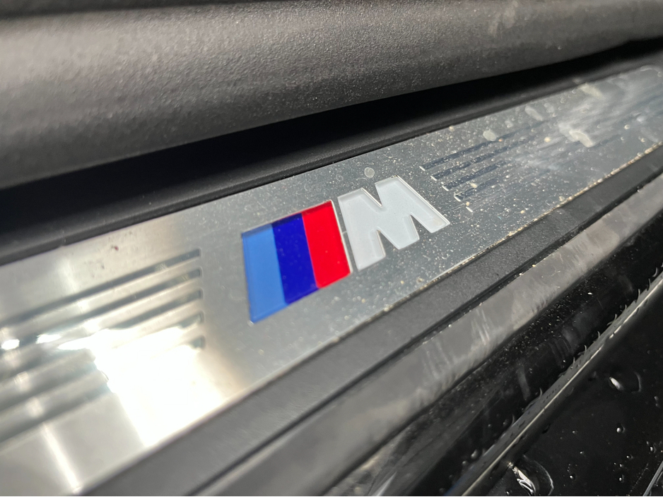 2018 BMW 5 Series €24950 2018 BMW 530E M-SPORT IPERFORMANCE 2.0 AUTOMATIC / CRUISE CONTROL / 360° CAMERA / ELECTRIC MEMORY & HEATED SEATS / PADDLE SHIFTERS / AMBIENT LIGHTS / HEATED REAR SEATS €24,950