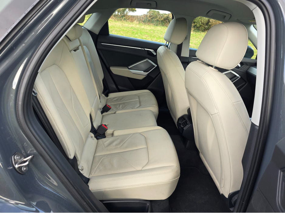 2020 Audi Q3 - image 14