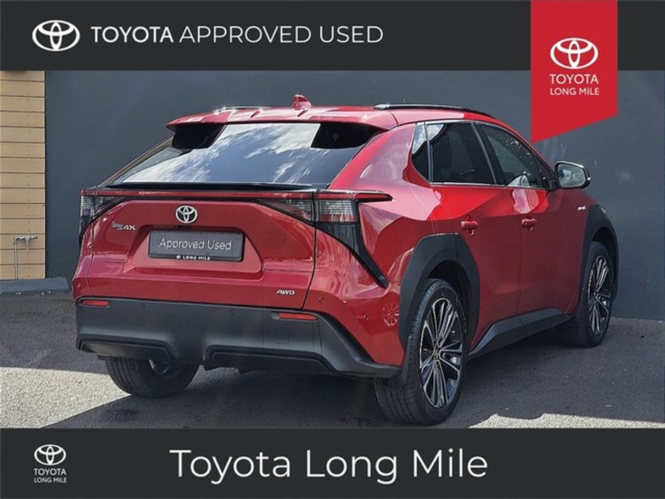 2023 Toyota bZ4X - image 2