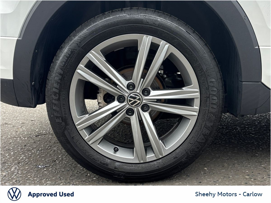 2023 Volkswagen T-Cross - image 9