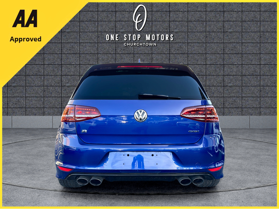 2014 Volkswagen Golf - image 8