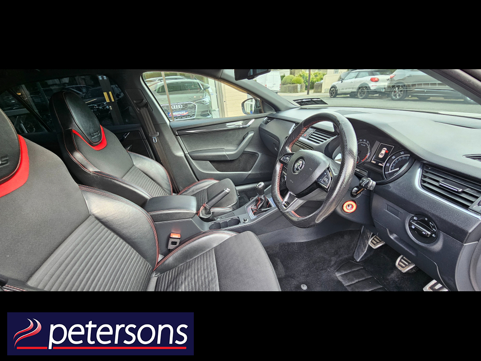 2016 Skoda Octavia - image 11