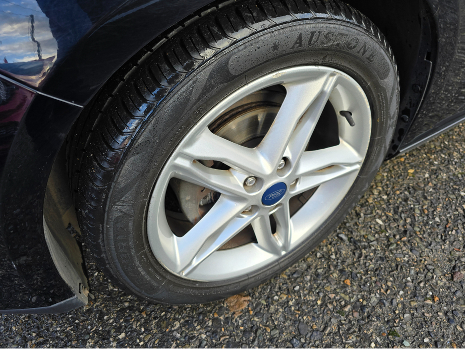 2017 Ford Focus ZETEC (NCT 11/27) €12,450