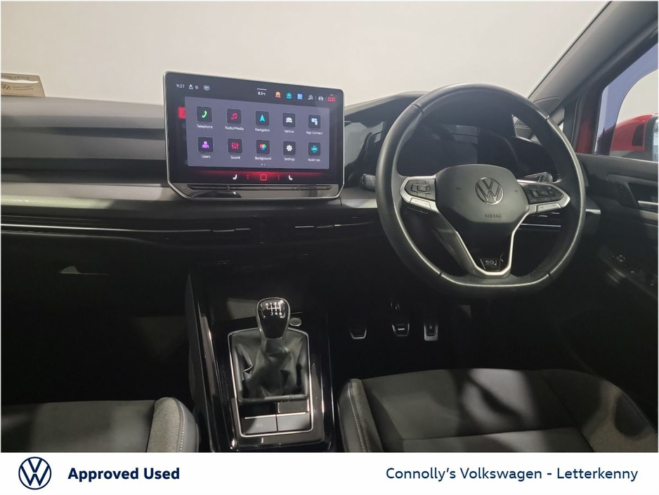 2024 Volkswagen Golf - image 17