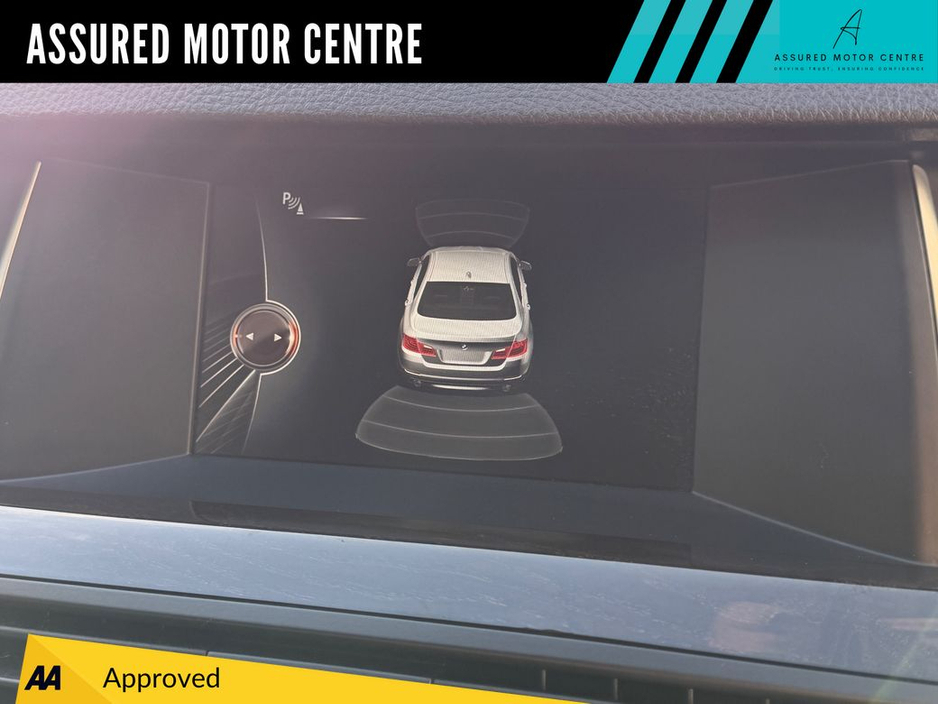 2016 BMW 5 Series - image 22