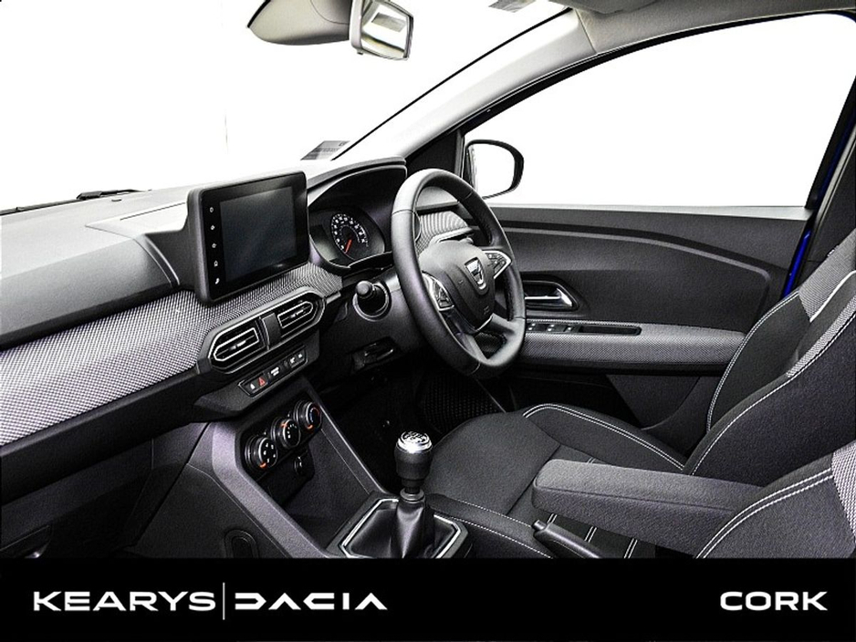 2021 Dacia Sandero - image 5