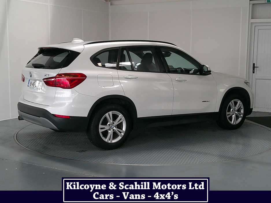 2018 BMW X1 - image 8