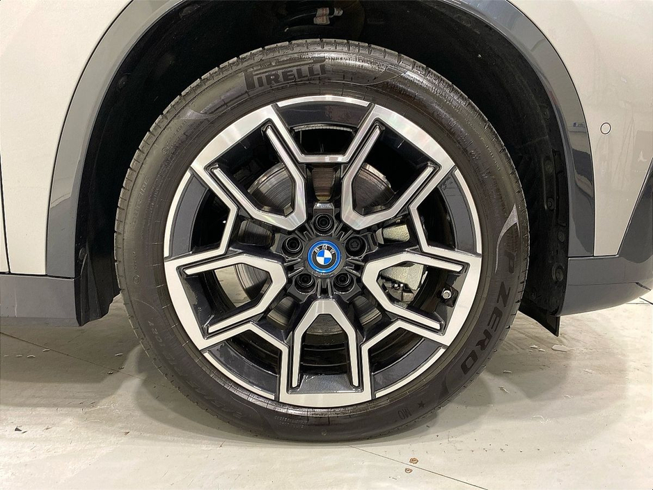 2025 BMW iX1 xDrive30 xLine €50,950