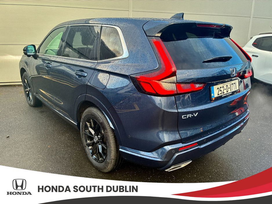2025 Honda CR-V - image 9