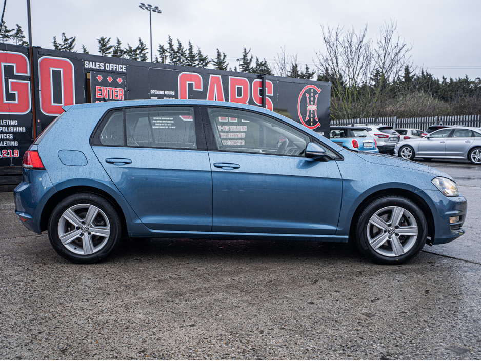 2016 Volkswagen Golf 2016 VW Golf 1.4tsi Auto/High spec/1yr warranty €12,888
