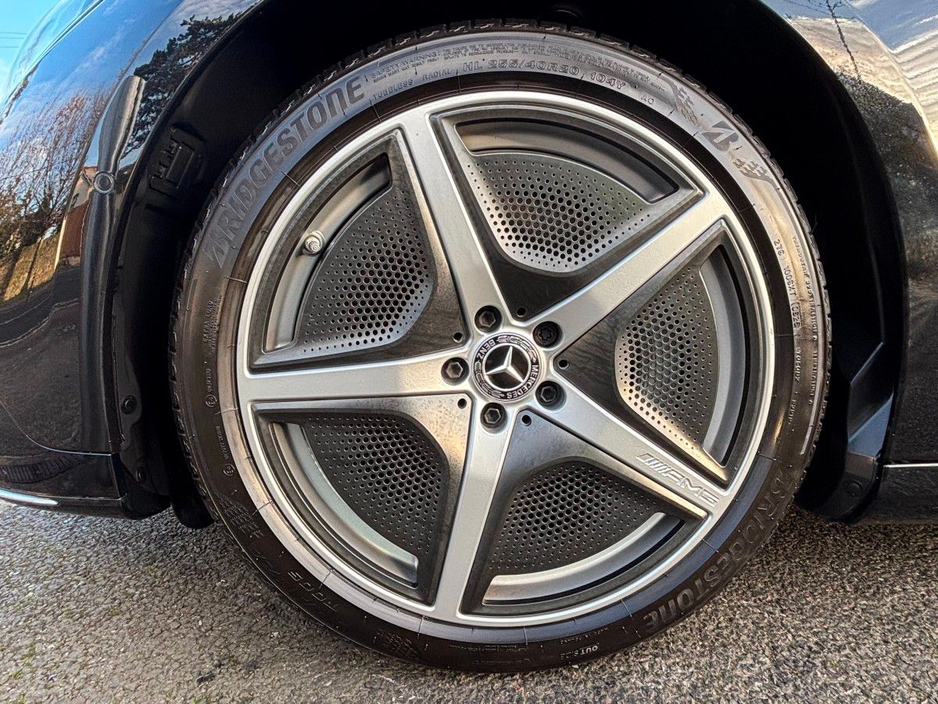 2023 Mercedes-Benz EQE SUNROOF AMG LINE PREMIUM €46,995