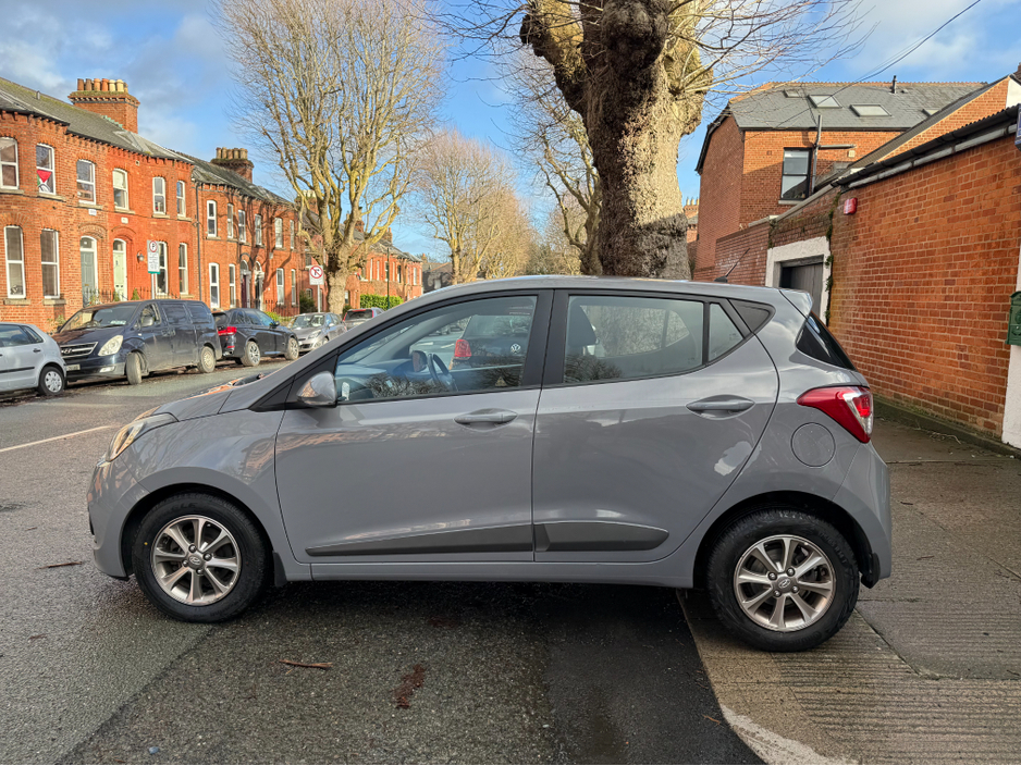 2015 Hyundai i10 1.0 Petrol Deluxe, Only 87kms! New Nct 02/2027, Ideal Starter Car, 5 Door, Cheap Tax & Insurance, Bluetooth, Cruise Control, A/C, Alloys, Service & Warranty Included, SIMI Dealer, €7,950