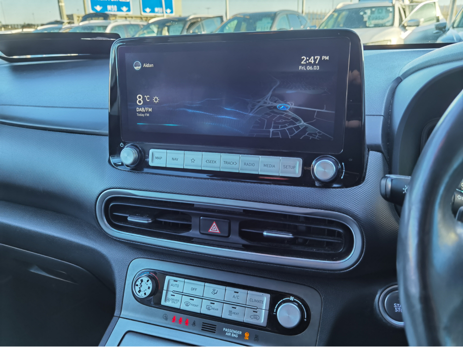 2022 Hyundai Kona - image 16