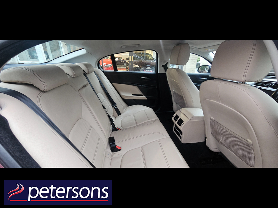 2015 Jaguar XE 2.0L 14D ADJ200 PRESTIGE 4DR AUTOMATIC €12,950