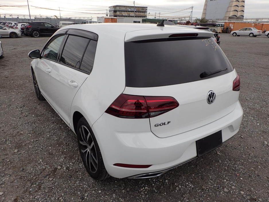 2019 Volkswagen Golf 1.4 Highline €19,850