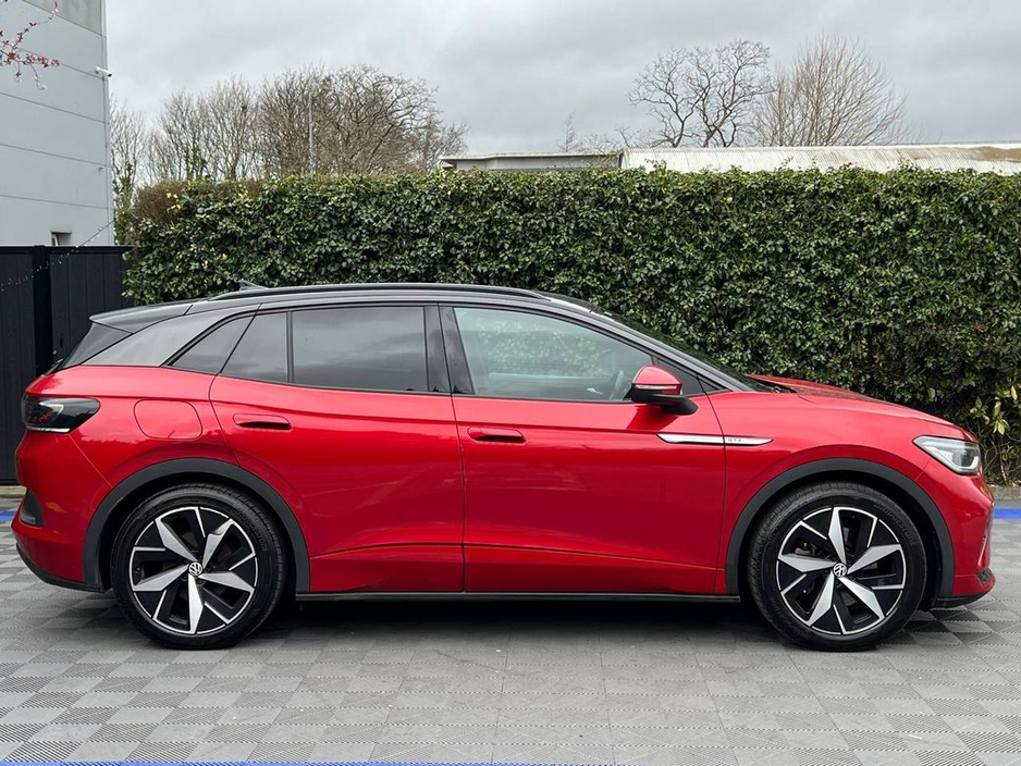 2022 Volkswagen ID.4 - image 2