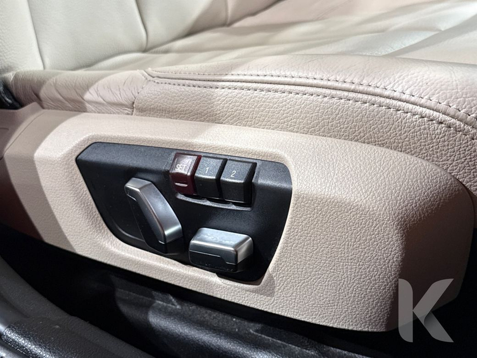 2019 BMW 1 Series 118I - BEIGE FULL LEATHER - FACTORY ALLOYS - HEATED SEATS €19,950