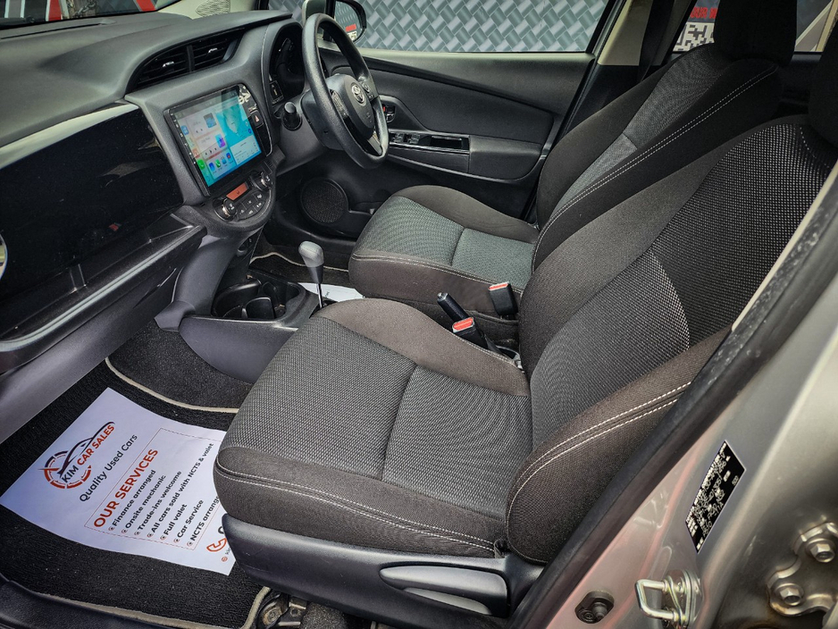 2020 Toyota Vitz - image 24