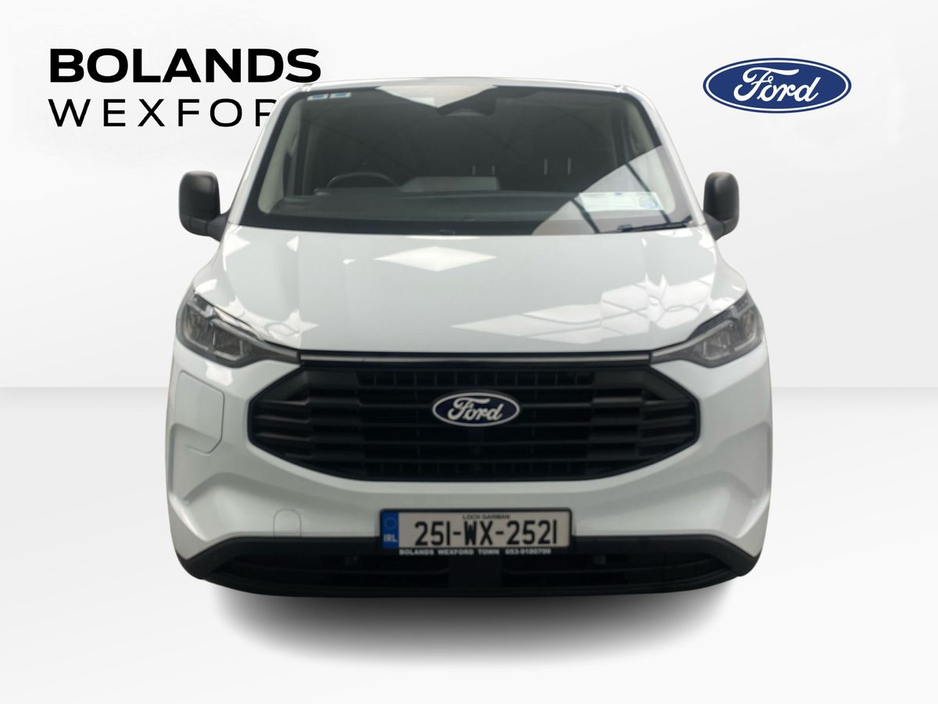 2025 Ford Transit Custom - image 7