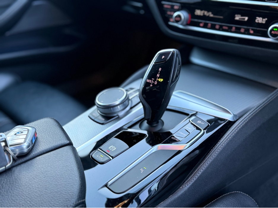 2020 BMW 5 Series 520D G30 M SPORT MHEV 4DR AUTO €32,950