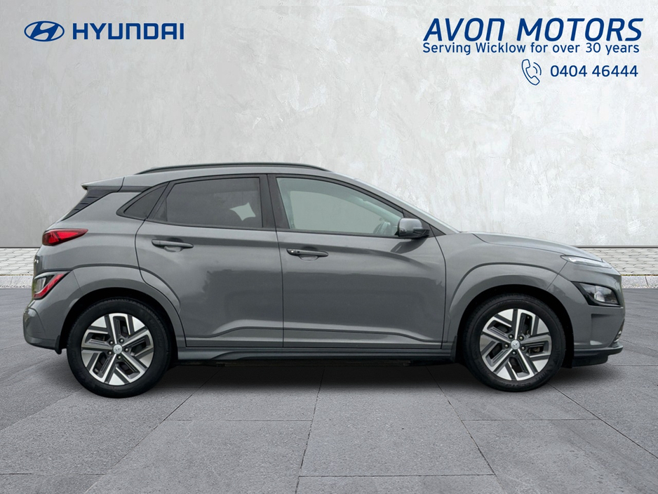 2023 Hyundai Kona - image 4