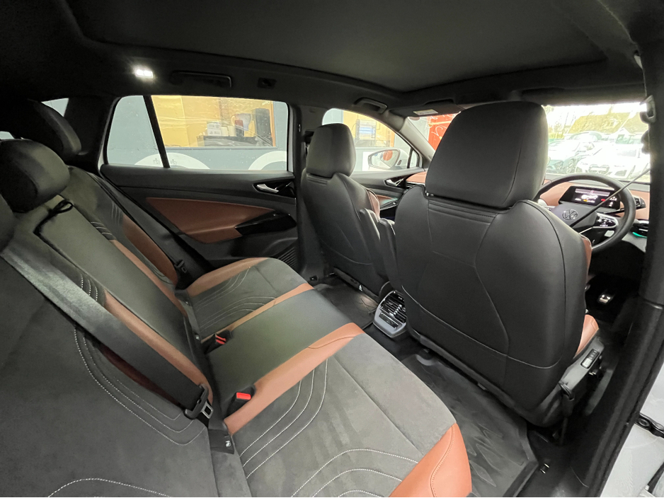 2024 Volkswagen ID.4 - image 10