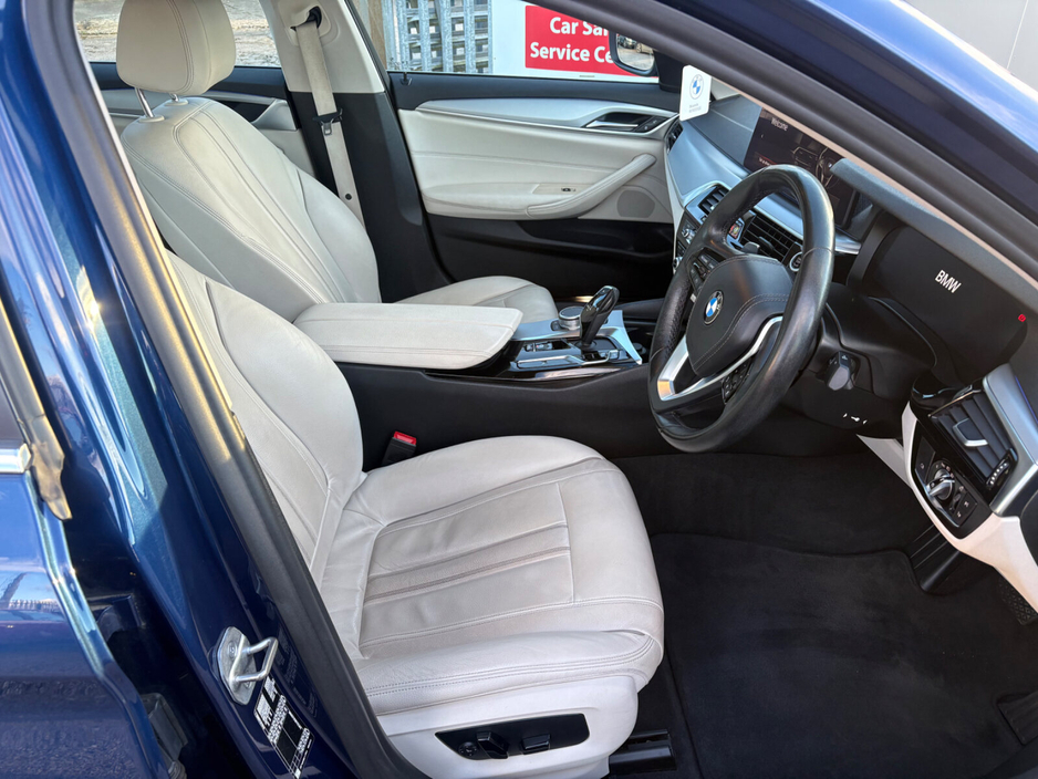 2022 BMW 5 Series 520d SE (MHT) €24,995