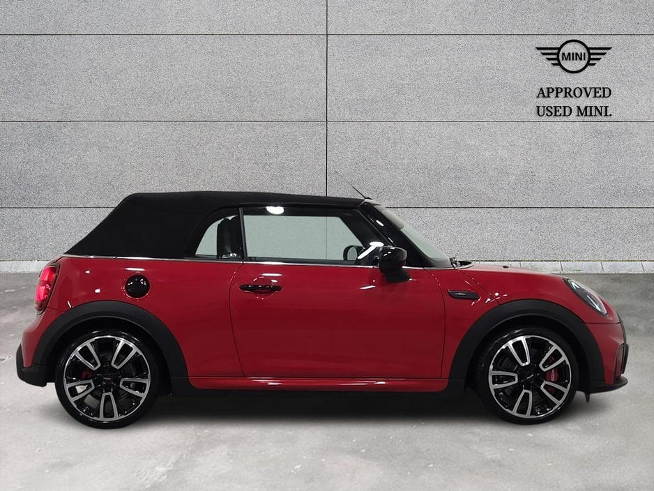 2024 MINI Convertible John Cooper Works €47,950