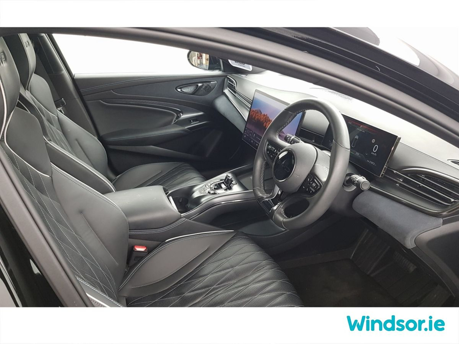 2025 BYD Seal 82.5kWh Design RWD €41,995