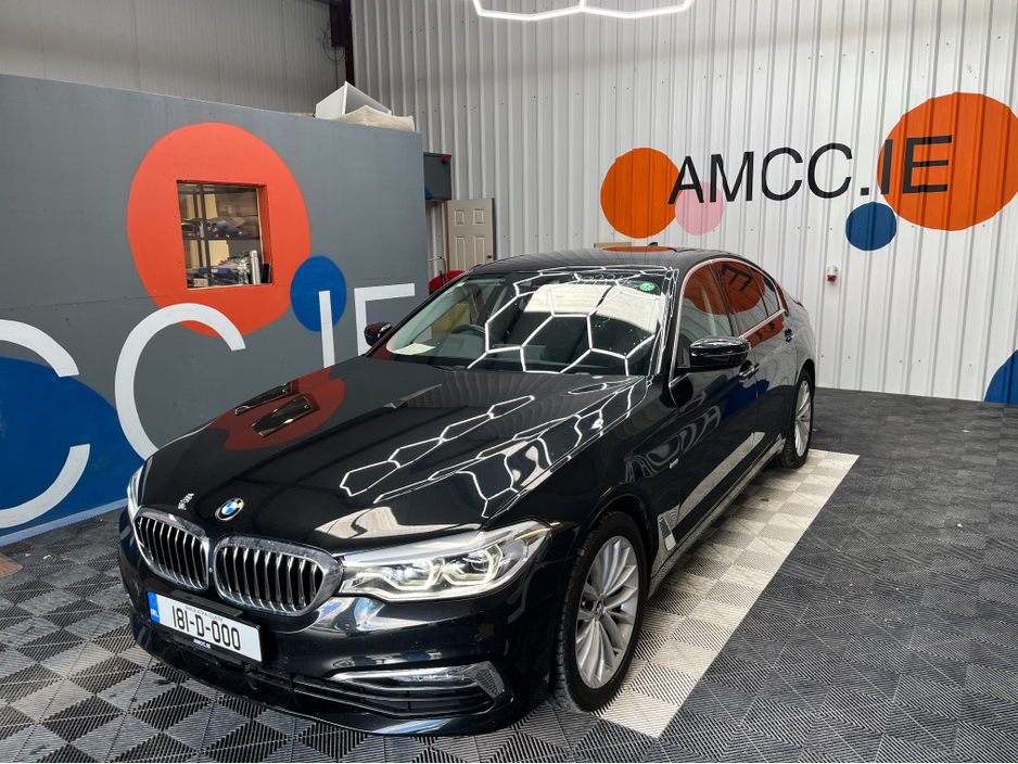 2018 BMW 5 Series - image 5