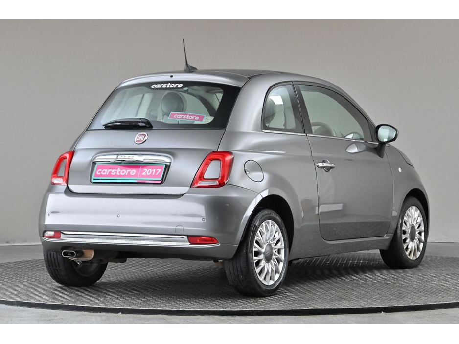 2017 Fiat 500 - image 9