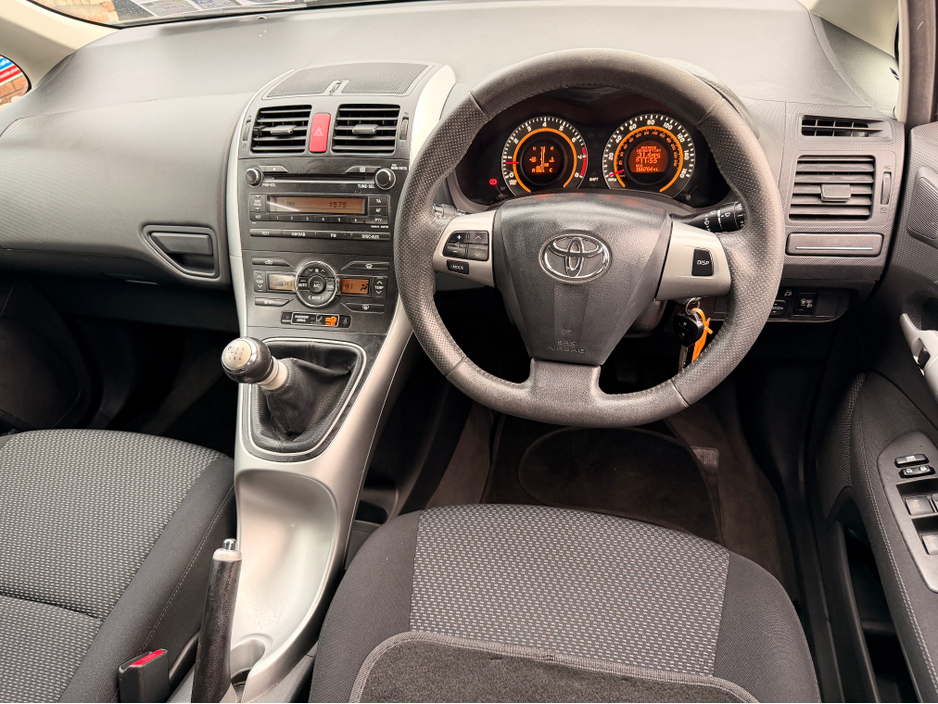 2010 Toyota Auris 1.6 V-MATIC TR 130BHP 5DR €3,950