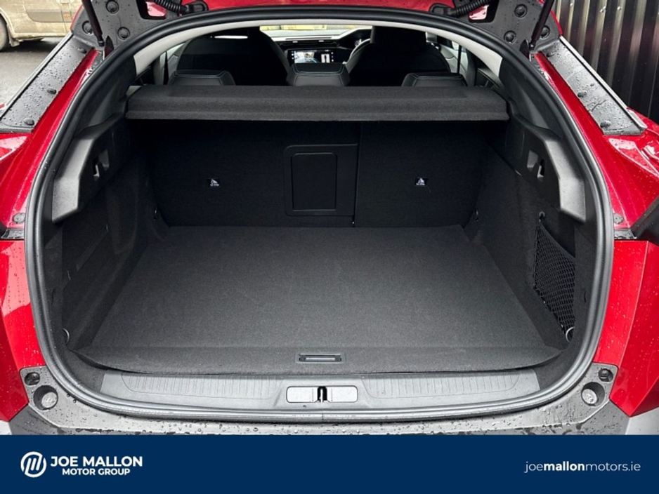 2026 Peugeot 408 - image 13